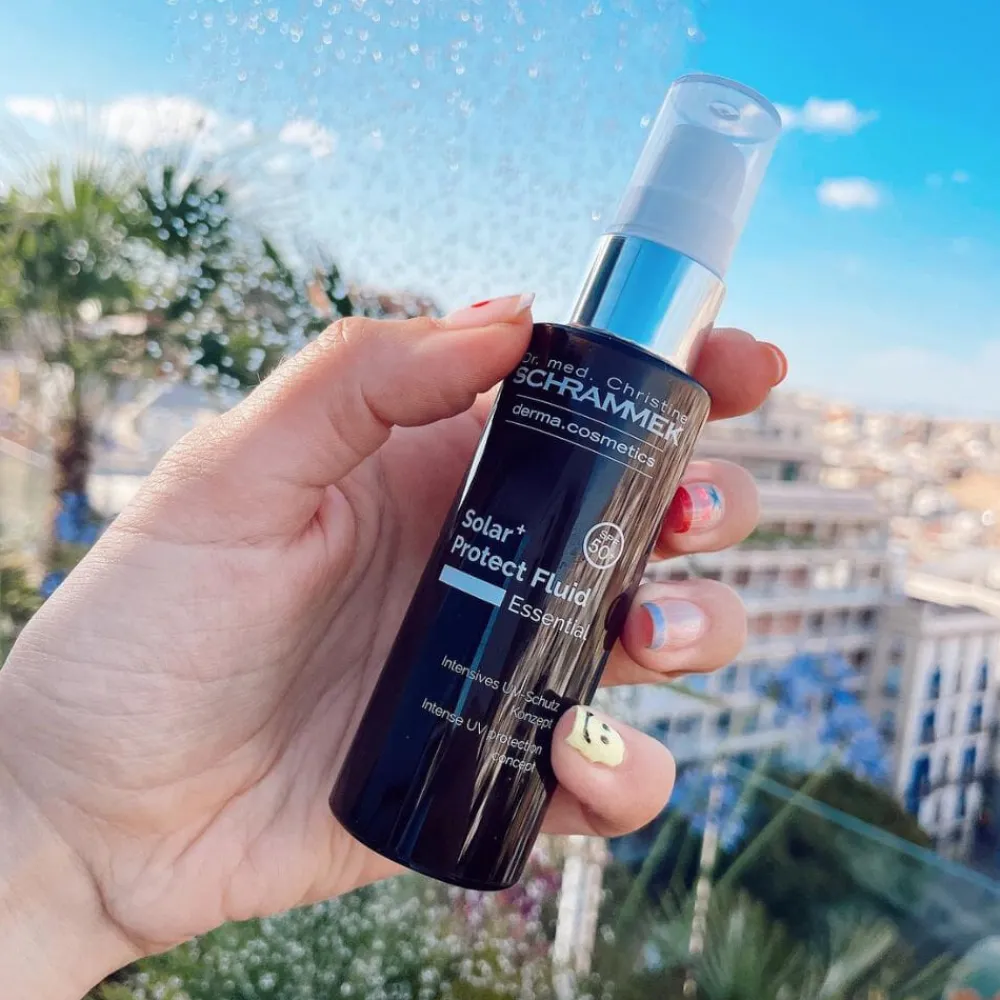 Dr. Schrammek Sol Og Selvbruning|Essential Solar+ Protect Fluid SPF 50