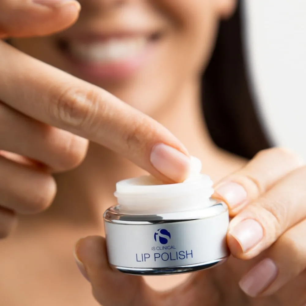 iS Clinical Leppepleie|Lip Polish