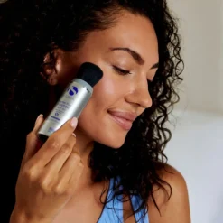 iS Clinical Med Solfaktor|Sol Og Selvbruning|PerfecTint Powder SPF 40