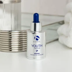 iS Clinical Serum Og Ampuller|Youth Serum